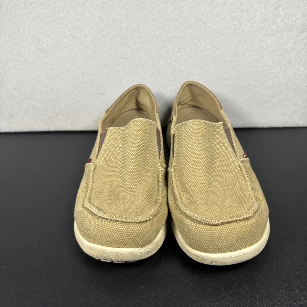 Crocs Junior Boys Size 6 Santa Cruz Tan Khaki Beige Canvas Loafer Slip On Shoes
